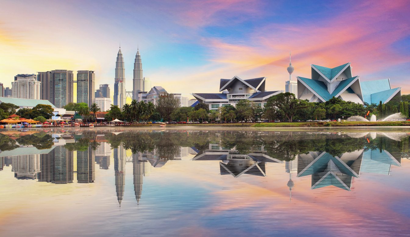 Malaysia Highlights: KL, Batu Caves & Genting