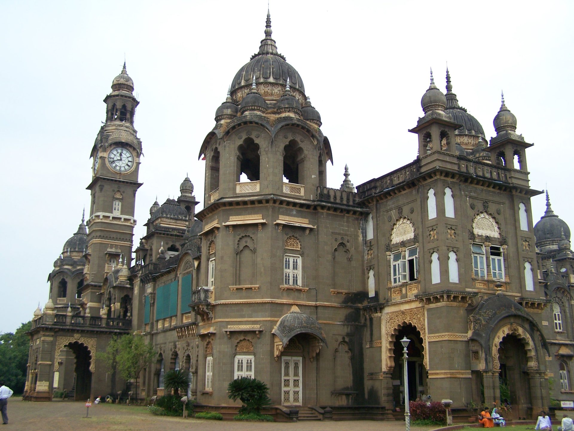 Kolhapur - Palace, Markets and Culture