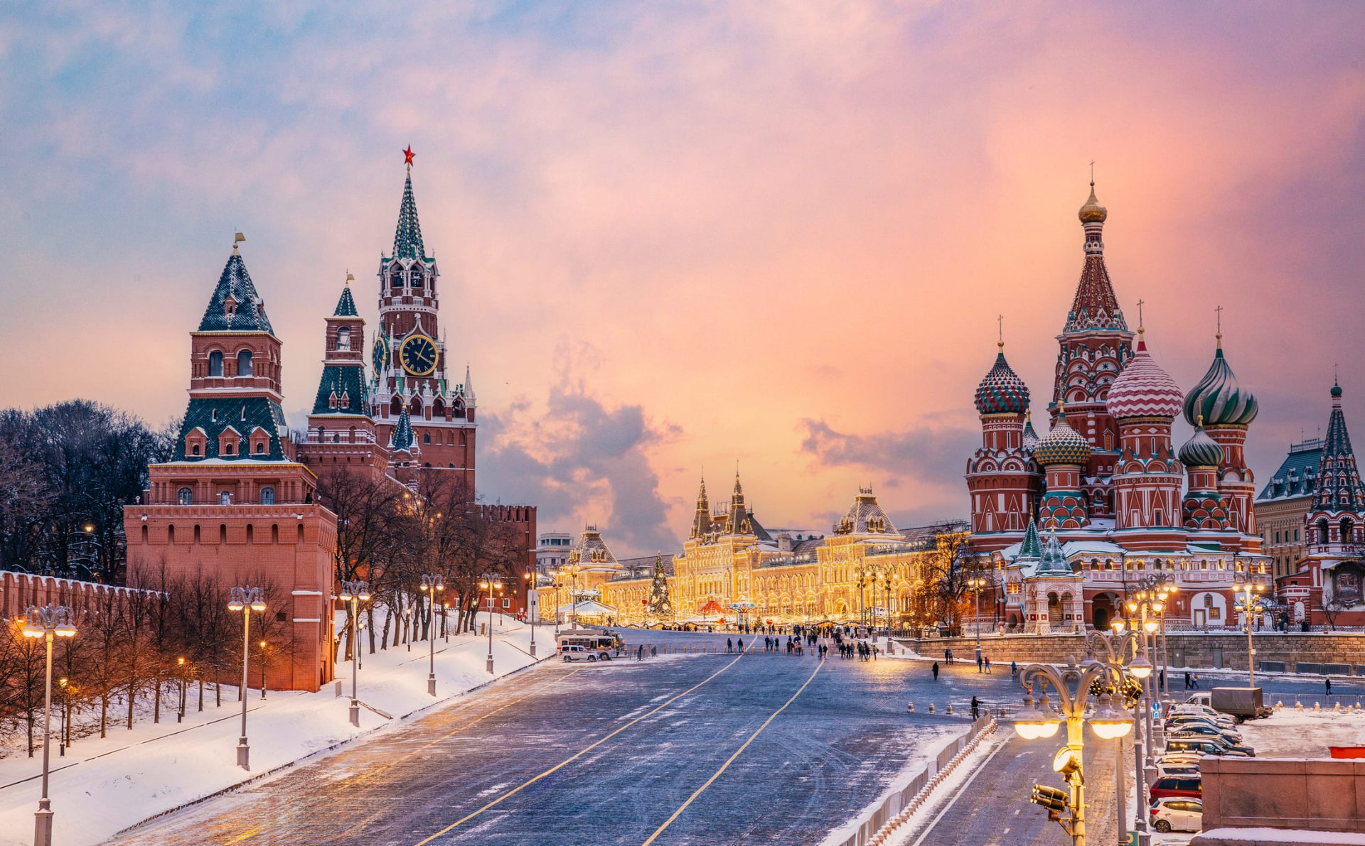 Moscow city tour – Red Square, St Basil's Cathedral and the Metro