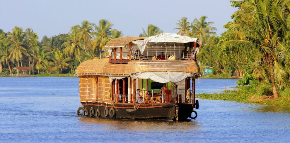 4 nights 5 days Kerala Tour Package